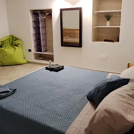 Le Rondinelle بيت للعطل ميليندونيو